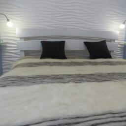 Handmade Wool Throw Blanket Hutsul Lizhnyk Woven Bed Cover - thumbnail 3
