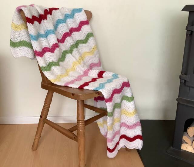 "Blanket/Throw . " - image 1