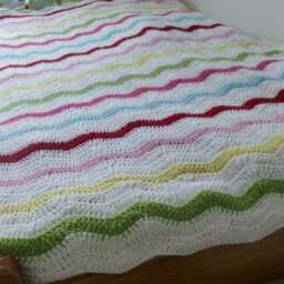 "Blanket/Throw . " - thumbnail 3