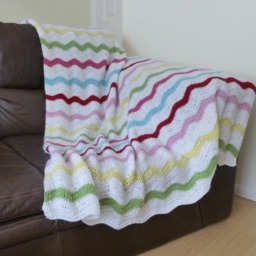 "Blanket/Throw . " - thumbnail 2
