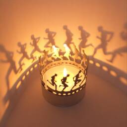 Running Trial Shadow Play Candle Attachment For Mesmerizing Silhouette Motifs - Perfect Gift Runners & Sports Enthusiasts - thumbnail 2