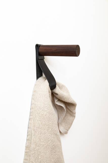 Medium Minimalist Leather Strap Entry Hanger Bath Towel Hook Wall Holder Bathroom Decor Peg Nordic Home - image 1