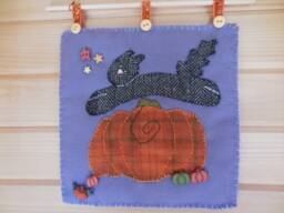 Hip Hop Black Cat Wall Hanging
