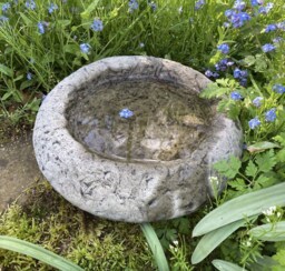 Reconstituted Stone Garden Small Rustic Rockery Shallow Bird Feeder/ Bee Water Dish