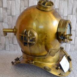 Finished Item Scuba Diving Helmet For Home Decor in Iron & Aluminium 18 Inches - thumbnail 2