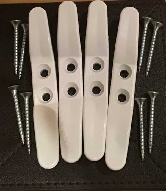 4 X White Roman/Festoon/Venetian/Roller Blind Curtain Cleats - image 1
