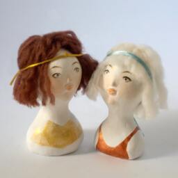Doll Bust Suzanne Silver Triangle - thumbnail 2