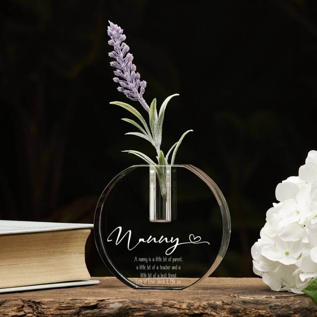 Engraved Nanny Crystal Glass Flower Vase Gift Present - image 1