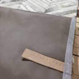Cowhide Rug Patchwork Black & Grey - Handmade Leather - thumbnail 4