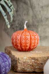 Handmade Pumpkin Candle Soy & Beeswax Halloween Decor - thumbnail 1