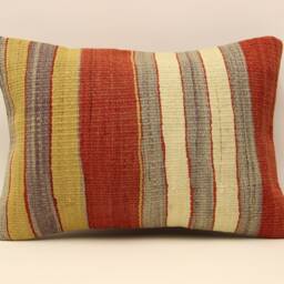 Handmade Wool Kilim Pillow Cover - Vintage Turkish Throw - 14x20 - thumbnail 2