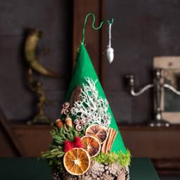 Felted Christmas Tree, Small Holiday Tree Centerpiece, Natural Xmas Organic Decor - thumbnail 2