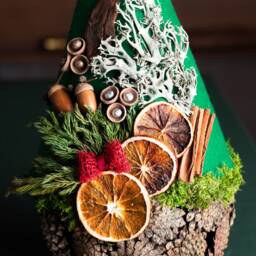 Felted Christmas Tree, Small Holiday Tree Centerpiece, Natural Xmas Organic Decor - thumbnail 3