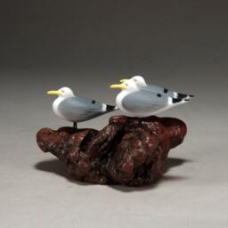 Seagull Sculpture By John Perry Trio 6In Long On Burlwood Statue Decor Figurine - thumbnail 2