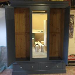 Wardrobe - 2 Door Drawer Edwardian Style Triple Wardrobe With Mirror - thumbnail 2
