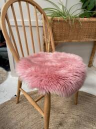Bubblegum Pink Sheepskin Seatpad, Genuine Sheepskin, Bubblegum Accessories, Furry Seat Cushion, Amazing Gift - thumbnail 1