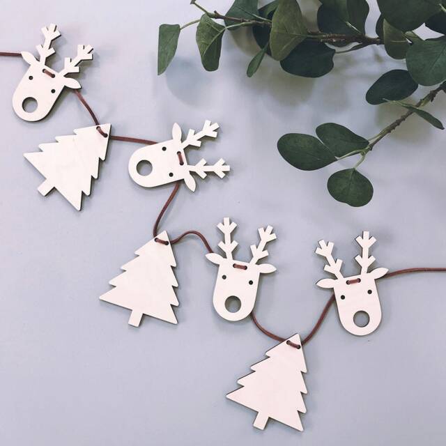 Wooden Christmas Tree & Reindeer Garland - Festive Bunting Scandi-style Decoration