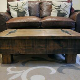 storage Coffee Table/Wood Chest. Rough Sawn Rustic Pine. 3Ft 2 Plank Lid Design - thumbnail 3