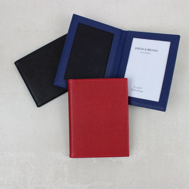 Personalised Premium 5x3.5 Two Fold Leather Travel Photo Frame - Portable Picture Frame, Foldable Family Photos - image 1