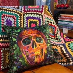 Skull Velvet Cushion Cover Gothic Glam Rock Home Decor - thumbnail 2