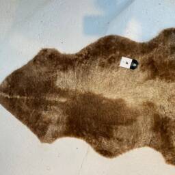 Genuine Sheepskin Short Wool Shearling Rugs With Natural Markings Tan, Ginger, Brown - thumbnail 3
