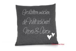 Personalized Pillow For Grandparents - With Grandchildren's Names Gift Grandma & Grandpa 40??40 cm - thumbnail 1
