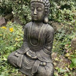 stone Garden Large Maze Robe Buddha Black & Gold Gift Concrete Ornament - thumbnail 3