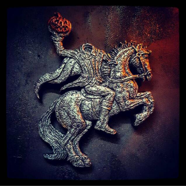 Headless Horseman Wall Plaque
