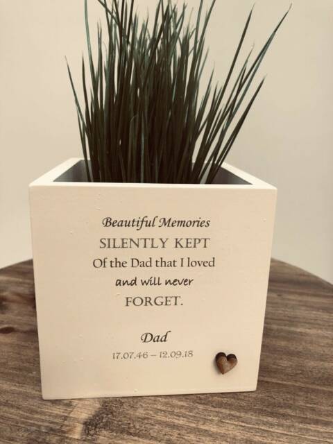 Memorial Dad Loss Flower/Plant Pot Personalised Bereavement in Memory Of A Loved One ~ Mum Dad Nana Husband Wife Daughter Son Or Any Name - image 1