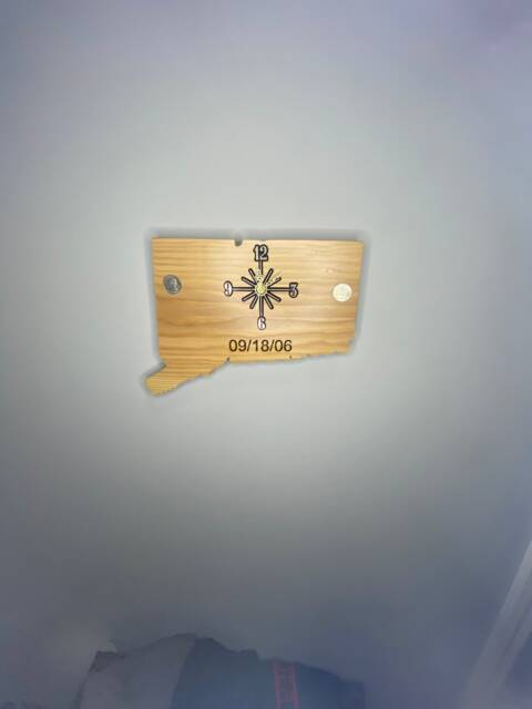 Connecticut Handmade State Quarter Clock With Inlaid Quarters. Choice Of Wood. Customizable - image 1