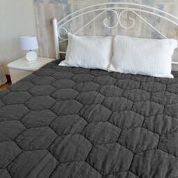 Stonewashed Linen Winter Quilt, Big Hexagon Stitch, Double-Sided King Blanket, Modern Eco Bedding - thumbnail 2