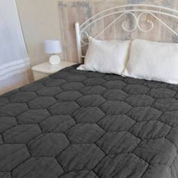 Stonewashed Linen Winter Quilt, Big Hexagon Stitch, Double-Sided King Blanket, Modern Eco Bedding - thumbnail 3