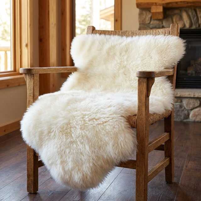 Natural White Sheepskin Rug - Genuine Icelandic Style Fur Throw Soft Wool Area For Chair, Sofa, Or Floor 90 X 60 cm Rustic Home Decor - image 1