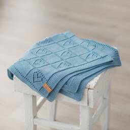 Lace Heart Knit Baby Blanket Hand-Knitted Merino Wool Throw - thumbnail 1