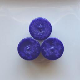 Iris Flower Strong Scented Votive Candle - thumbnail 2
