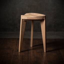 Handmade Oak Stool, Carved Seat, Three-Legged, Solid Wood, Natural Finish, 45 cm - thumbnail 3