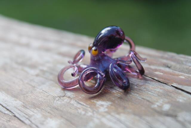 Small Glass Octopus Animal Figurines Miniature Little Animals Murano Gift Blown Sculpture Art Collectible Artglass Lampwork - image 1