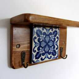 Mexican Tile Key Holder With Shelf Reclaimed Wood, Blue White Flower - thumbnail 4