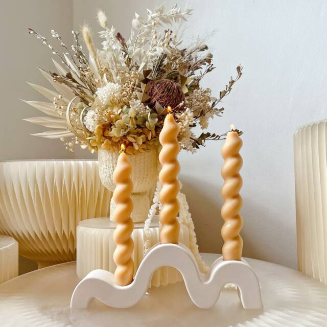 Handmade Wave Candle Holder For Taper Candlestick Modern Minimalistic Nordic Home D??cor Cozy Night Table Setting Elegant Wedding Decoration - image 1