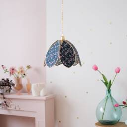 Simple Flower Pendant Light - Night Light & Gold - thumbnail 2