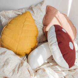 Linen Leaf-Shaped Pillow - 100% Natural Linen, Home Decoration - thumbnail 2