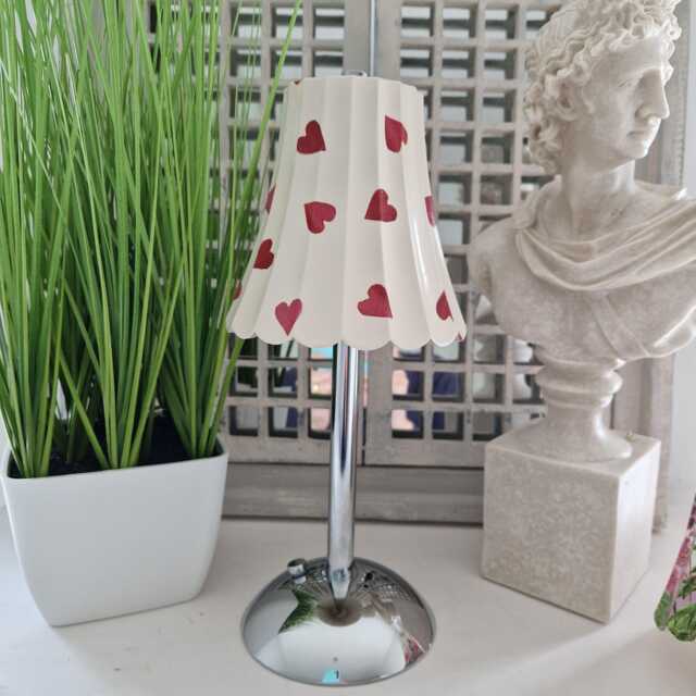 Cordless Touch Lamp. Emma Bridgewater Inspired Red/Pink Hearts Usb Rechargeable Other Designs Available - image 1