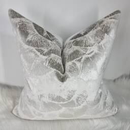 Pearl White Silver Cushion Cover - Luxury Off Velvet Pillow Metallic Foil Abstract Design Modern Sofa Decor Jarden - thumbnail 2