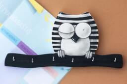 Wall Key Holder Striped Owl, Medal Rack, Family Organizer, Illustration On Wood, Decor, Board, Hanger, Pupil's Gifts - thumbnail 1