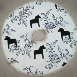 Swedish Christmas Tree Skirt Dala Horse Fabric Nordic Decor Ornament - thumbnail 2
