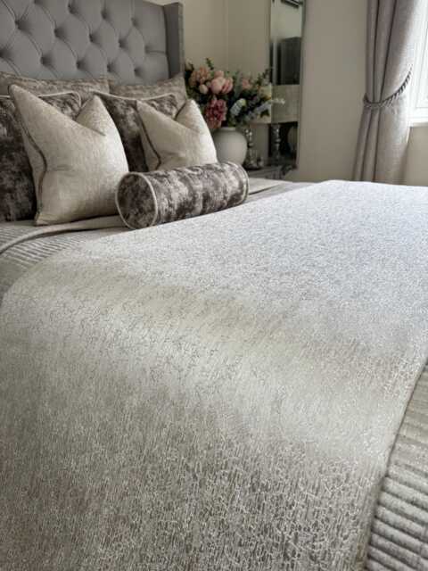 Bed Runner, Cream Throw Blanket Comforter Bedspread Scarf Bedcover, Blanket, Double - King Super Size Bedding, Blake - image 1
