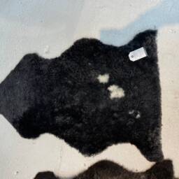 Genuine Natural Short Wool Shearlings . Natural Markings , Sheepskin For Upholstery Sheepskin Rug, Throw, Rug - thumbnail 2