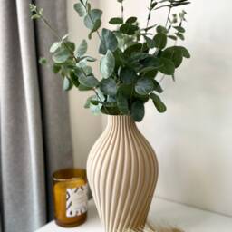 White Dried Flower Vase, Modern & Stylish 3D Printed Fall Decor, Perfect For Flowers, Ribbed Vase - thumbnail 3