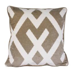 Andrew Martin - Fitzroy Buff Stunning Contrast Velvet Piped Designer Cushion Cover Home D??cor Throw Pillow - thumbnail 2