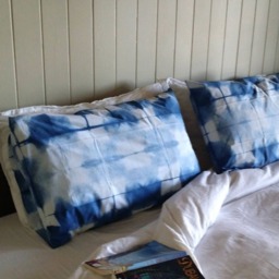 Set Of 2 Itajime Shibori Pillowcases - thumbnail 2
